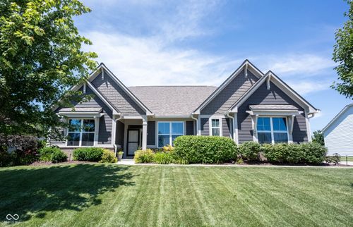 16816 Oxbow Dr, Westfield, IN, 46074-4209 | Card Image