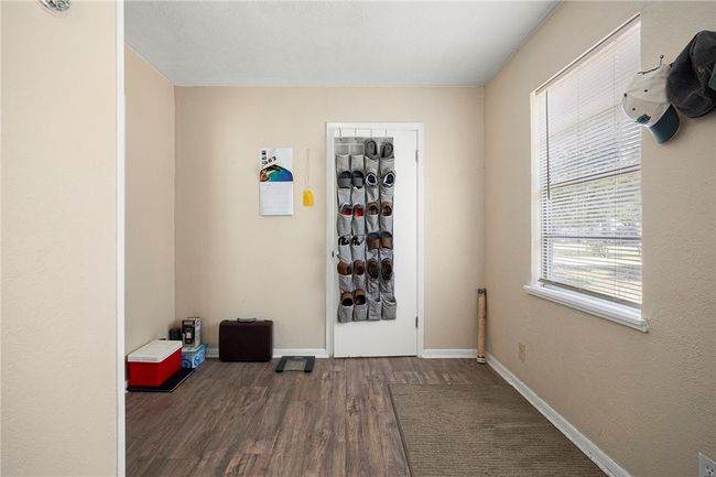 1009 Sinton St, House other with 3 bedrooms, 2 bathrooms and null parking in Sinton TX | Image 17