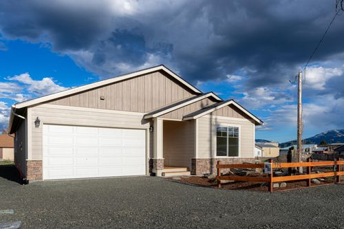 223 N Johnson St, Prairie City, OR, 97869-2115 | Card Image
