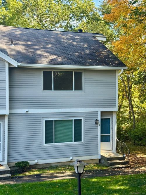 unit-2-151 Shelter Rock Rd, Danbury, CT, 06810-7055 | Card Image