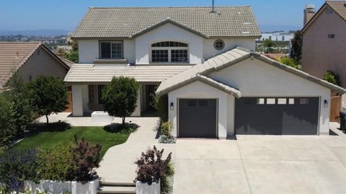 3802 Carnegie Dr, Oceanside, CA, 92056-6322 | Card Image