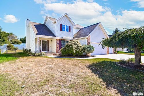 2502 Plymouth Pl, Pekin, IL, 61554-8489 | Card Image