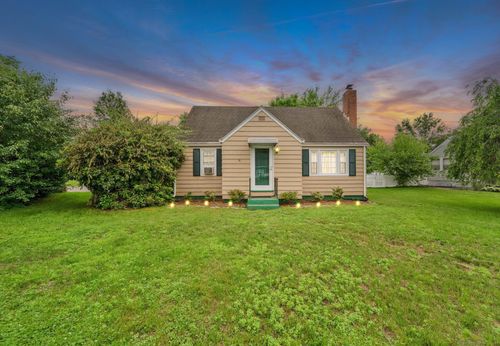 17 Burke Rd, Vernon, CT, 06066-2456 | Card Image