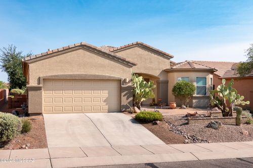 852 W Mountain Stone Dr, Green Valley, AZ, 85614-5992 | Card Image