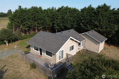 851 Spath Rd, Sequim, WA, 98382-7564 | Card Image