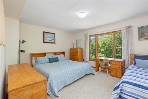 719 Roundabout Rd, Killington, VT, 05751-8811 | Card Image