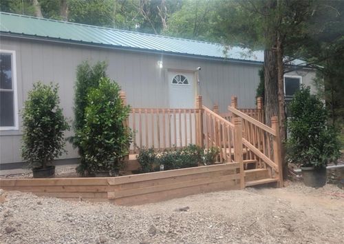 7170 N Quail Run Rd, Ozawkie, KS, 66070-2200 | Card Image