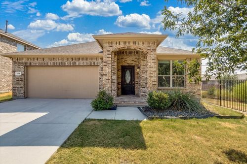 145 Hidden Creek Ct, Saginaw, TX, 76131-2156 | Card Image
