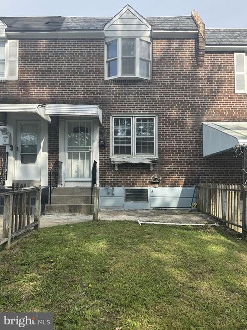 7 W 21st St, CHESTER, PA, 19013-5012 | Card Image