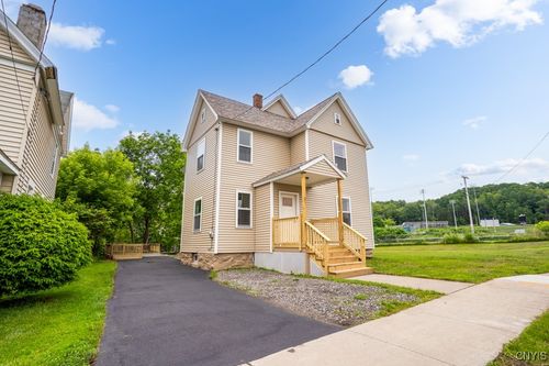 21 Frederick St, Ilion, NY, 13357-2507 | Card Image