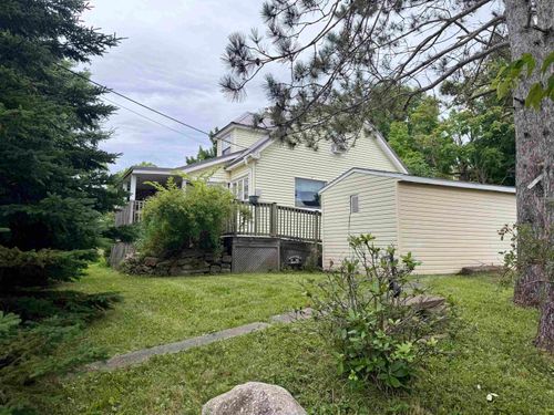 790 Trenton Rd, House with 3 bedrooms, 1 bathrooms and 1 parking in New Glasgow NS | Card Image