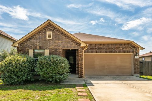 210 Cushman Dr, Kyle, TX, 78640-6353 | Card Image