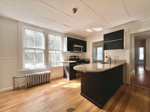 1-45 Crescent Ave, Chelsea, MA, 02150-2516 | Card Image