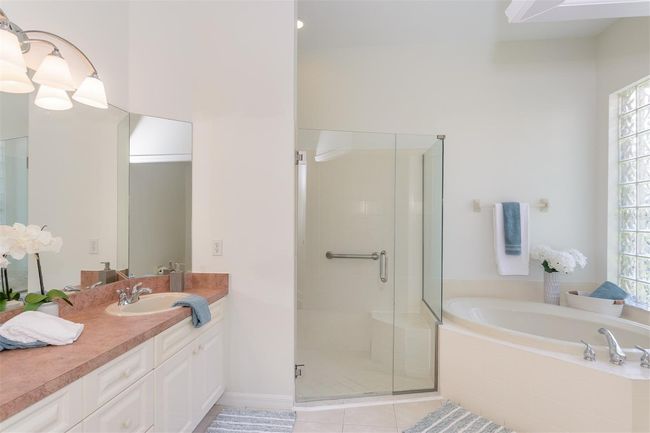 3964 Silk Oak Ln, House other with 3 bedrooms, 2 bathrooms and null parking in PALM HARBOR FL | Image 29