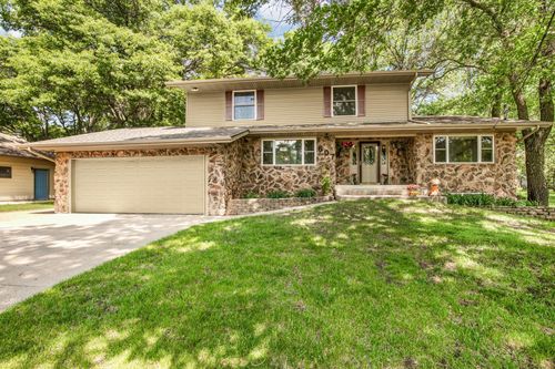607 2 1/2 St N, SARTELL, MN, 56377-1712 | Card Image