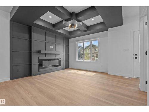 9907 107 Ave, Morinville, AB, T8R2R8 | Card Image