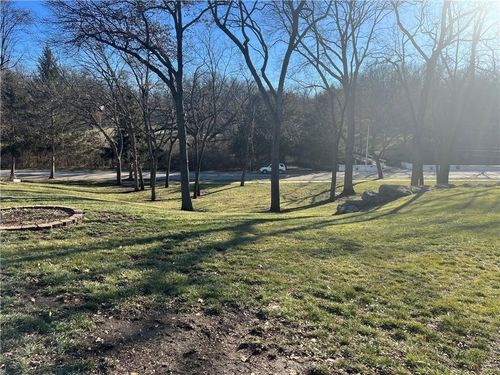 12101 E 65th Ct, Kansas City, MO, 64133-6999 | Card Image