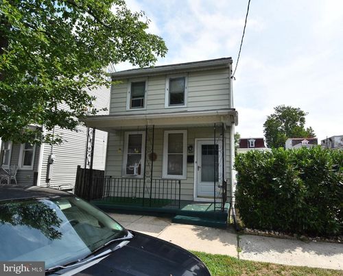 427 Wood St, BURLINGTON, NJ, 08016-4505 | Card Image