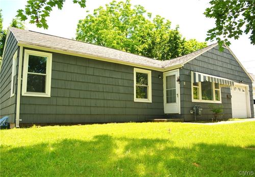 4 Leard Rd, New Hartford, NY, 13413-1806 | Card Image