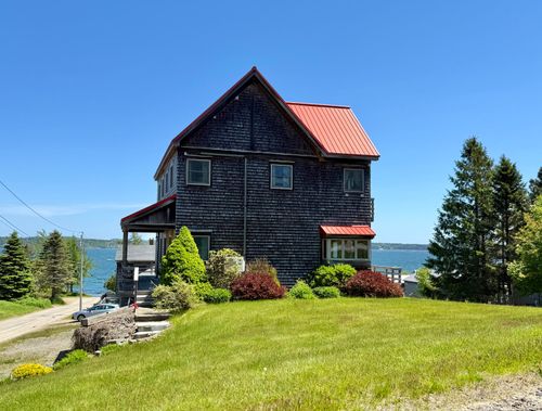 5 Franklin St, Eastport, ME, 04631-1614 | Card Image