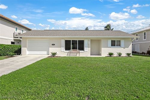 4862 Regal Dr, BONITA SPRINGS, FL, 34134-3925 | Card Image