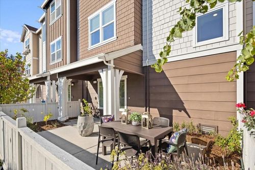 11 Tidal Way, San Mateo, CA, 94401-3100 | Card Image