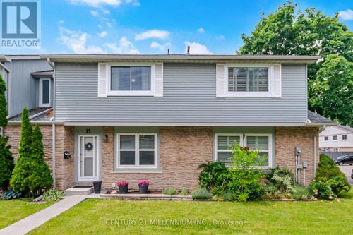 15-120 Falconer Dr, Mississauga, ON, L5N1P5 | Card Image