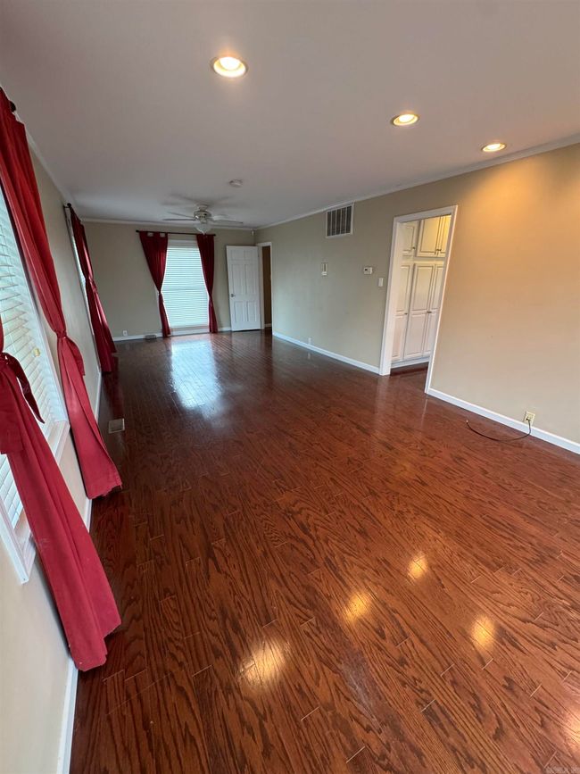 2025 Fairway St, House other with 4 bedrooms, 3 bathrooms and null parking in Stuttgart AR | Image 14
