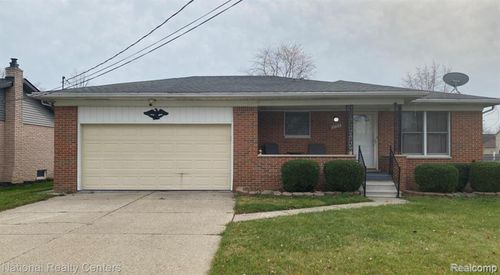 2106 Oakcrest Rd, Sterling Heights, MI, 48310-4274 | Card Image