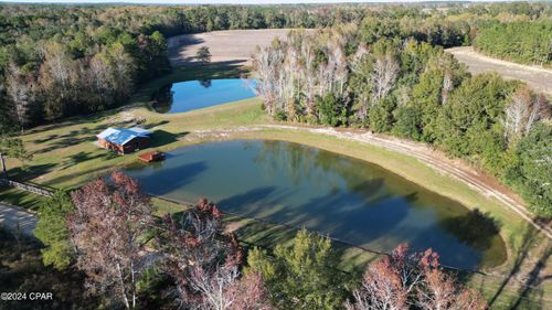 1007 Whitaker Rd, Graceville, FL, 32440-7109 | Card Image