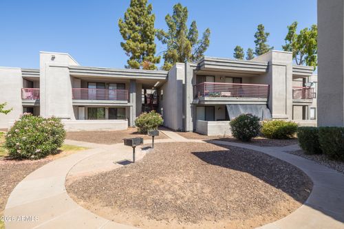 f211-3329 W Danbury Drive, Phoenix, AZ, 85053 | Card Image