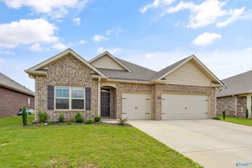 304 Mistfield St, Huntsville, AL, 35811-1686 | Card Image