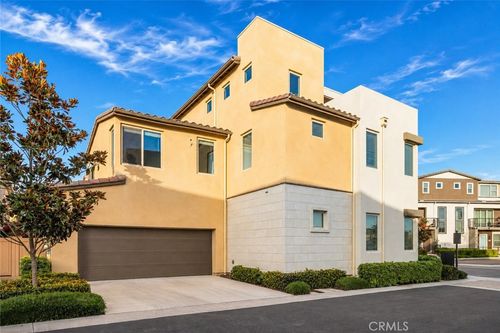 133 Denali, Lake Forest, CA, 92630-7632 | Card Image