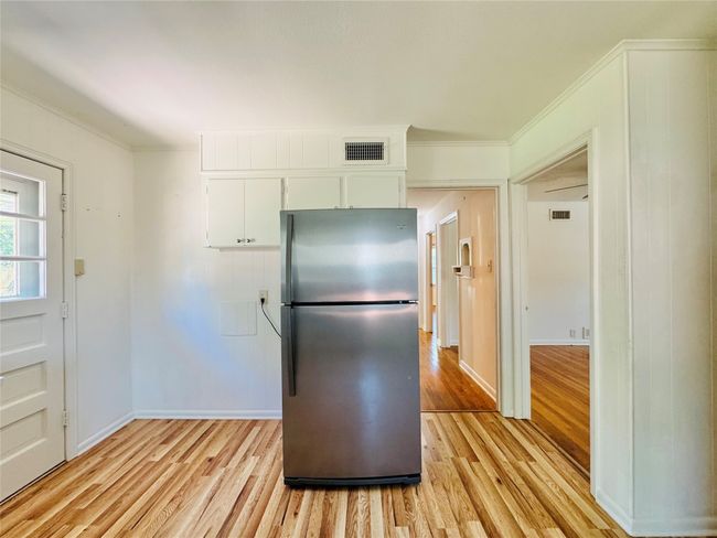 1015 W Sycamore St, House other with 3 bedrooms, 2 bathrooms and null parking in Sherman TX | Image 15