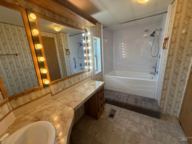 SPC-310C - 2015 6 Th Ave, Home with 2 bedrooms, 2 bathrooms and 1 parking in Clarkston WA | Image 18
