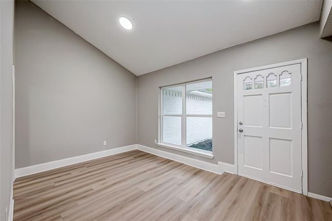 23227 Pine Post Ln, House other with 5 bedrooms, 2 bathrooms and 2 parking in Spring TX | Image 7