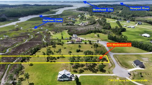 416 Madewood Ln, Newport, NC, 28570-5100 | Card Image