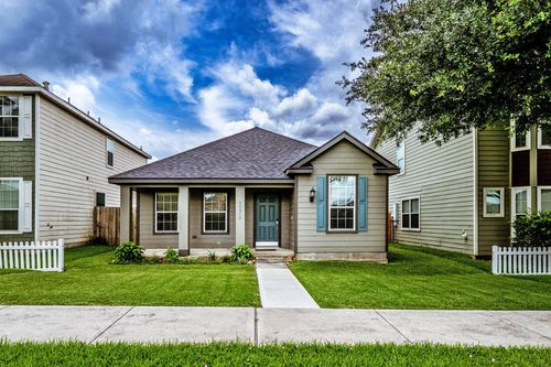 10880 S Lake Mist Ln, Willis, TX, 77318-5748 | Card Image
