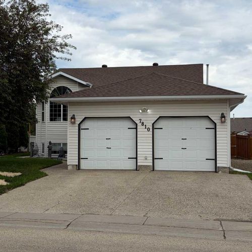 7810 Michaelis Blvd, Grande Prairie, AB, T8W2H5 | Card Image