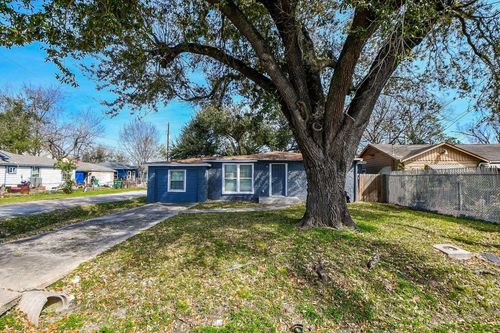 2928 Wayne St, Houston, TX, 77026-5949 | Card Image