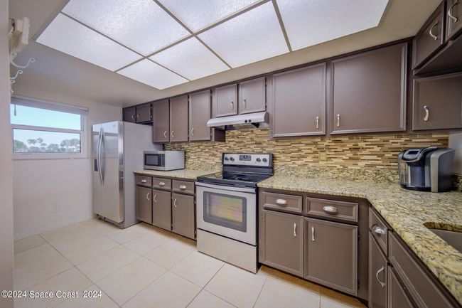 204 - 1860 N Atlantic Ave, Condo with 2 bedrooms, 2 bathrooms and null parking in Cocoa Beach FL | Image 9