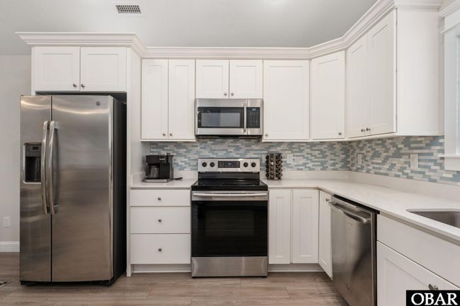 1410 Hill St, House other with 4 bedrooms, 3 bathrooms and null parking in Kill Devil Hills NC | Image 11