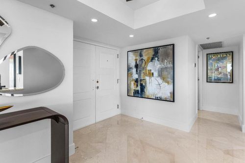 15d-901 E Camino Real, Boca Raton, FL, 33432-6355 | Card Image