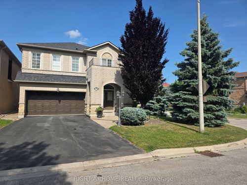102 Cormorant Cres, Woodbridge, ON, L4H2K4 | Card Image