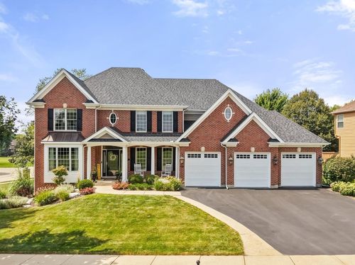 698 Greenfield Rd, Sugar Grove, IL, 60554-9746 | Card Image