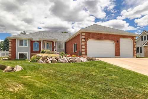 5708 S 950 E, South Ogden, UT, 84405-4983 | Card Image