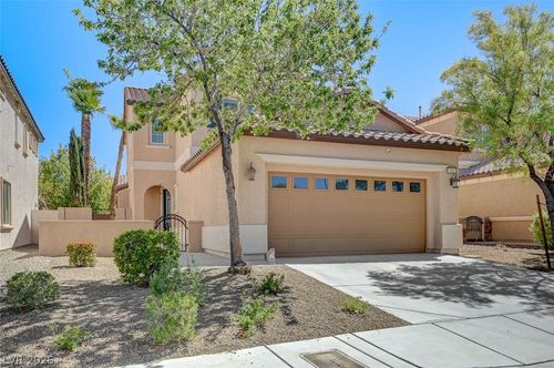916 Baronet Dr, Las Vegas, NV, 89138-8016 | Card Image