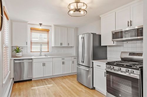 1-155 Maple St, Danvers, MA, 01923-2065 | Card Image