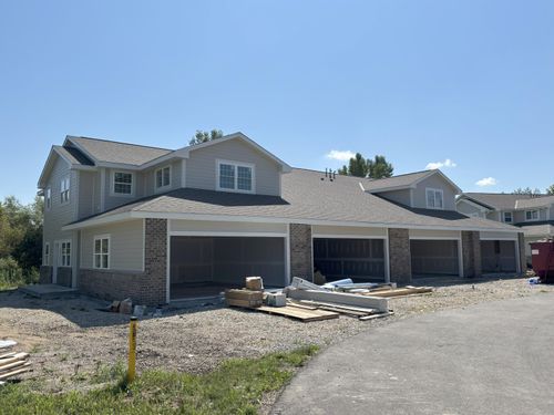 455 Hillary Cir, Johnson Creek, WI, 53038-9308 | Card Image