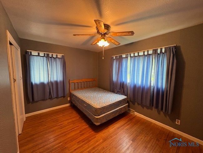 23695 E Second St, House other with 3 bedrooms, 1 bathrooms and null parking in Grand Rapids OH | Image 14